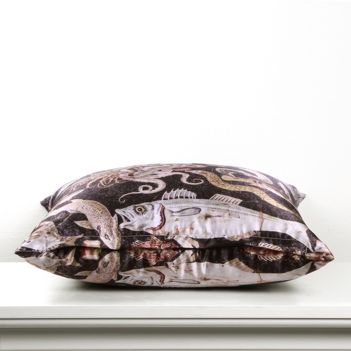 Ancient Octopus Mosaic Pompenian Shiny Cushion Cover