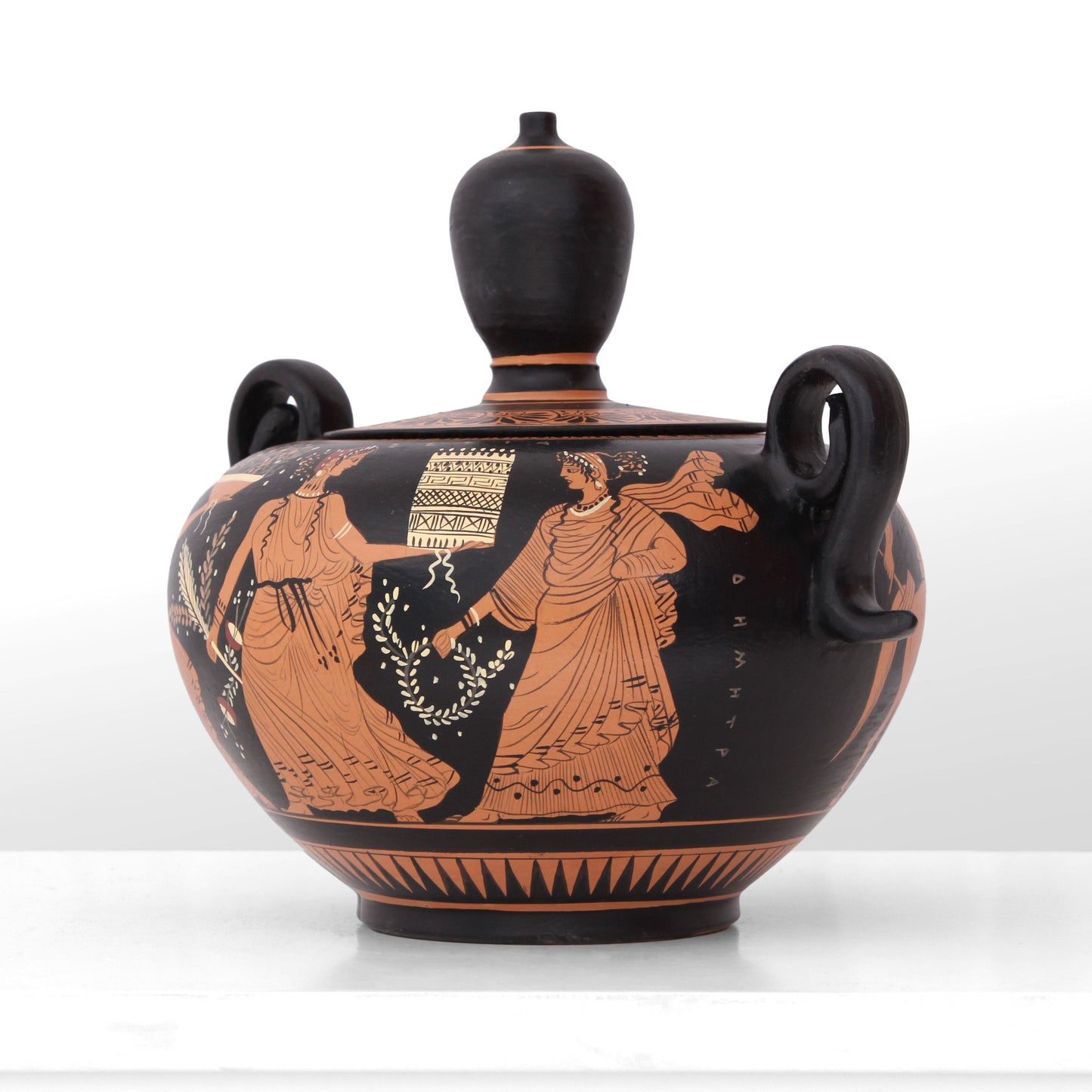 Ancient Greek Red-Figure Fontaniera Vase